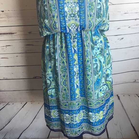 Pretty London Times Dress - Picture 3 of 5